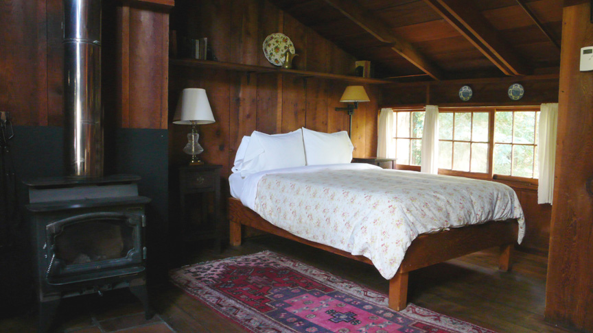 Historic room at the Deetjen's Inn